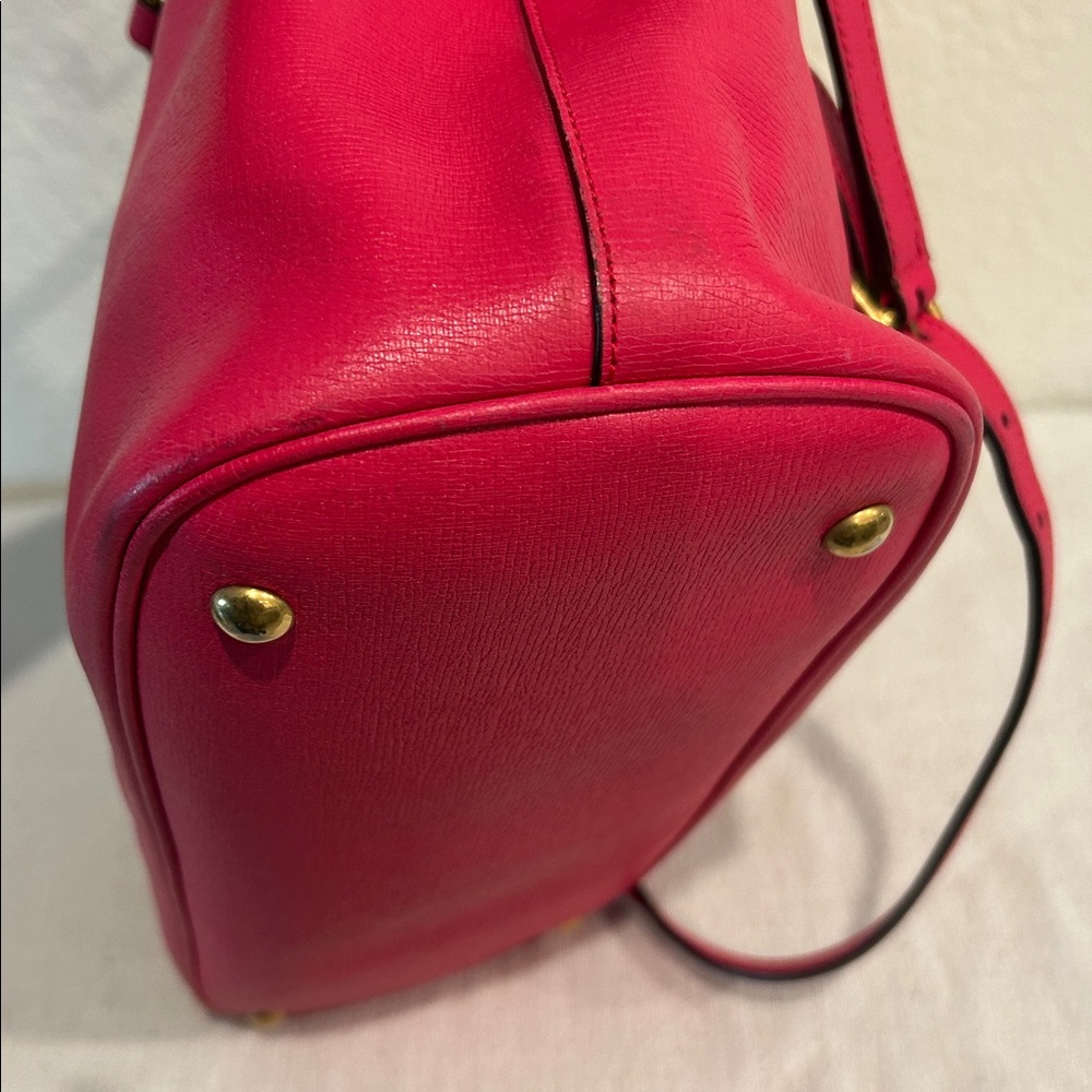 Gucci Red bright bite Leather Tote Bag authentic +certificate of authenticity - Picture 8 of 17